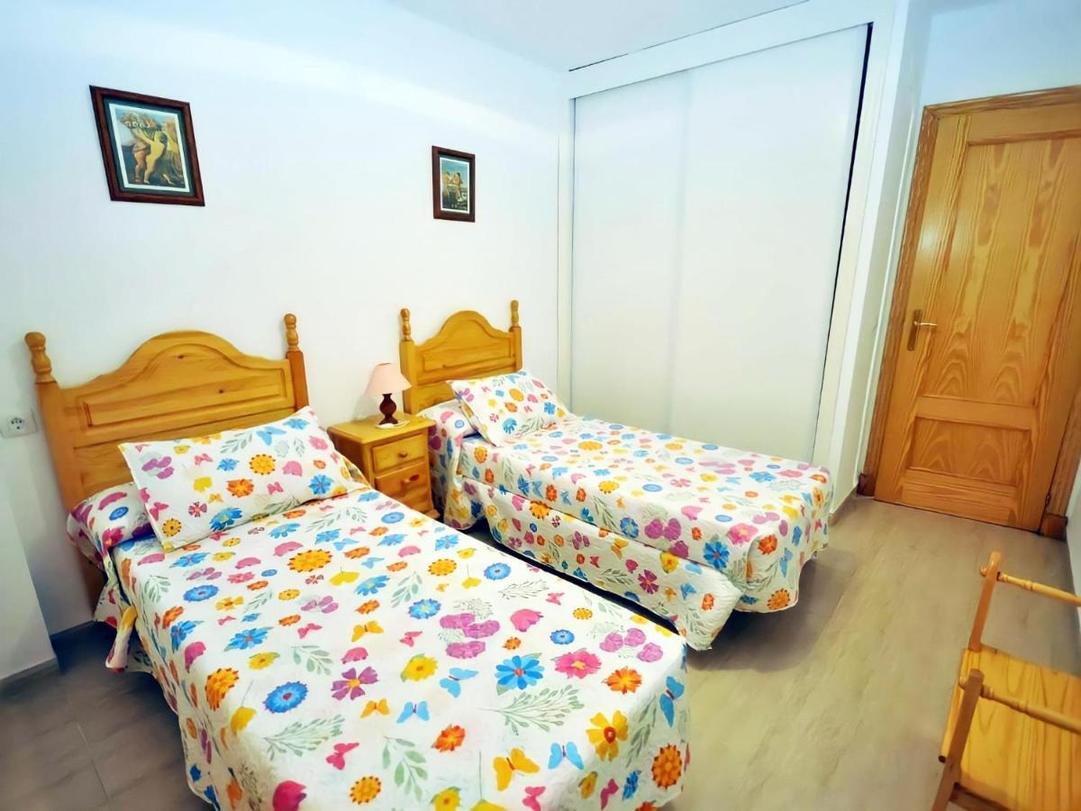 Apartamento Junto Al Mar Piscina Solo Familias Conil De La Frontera Exterior foto