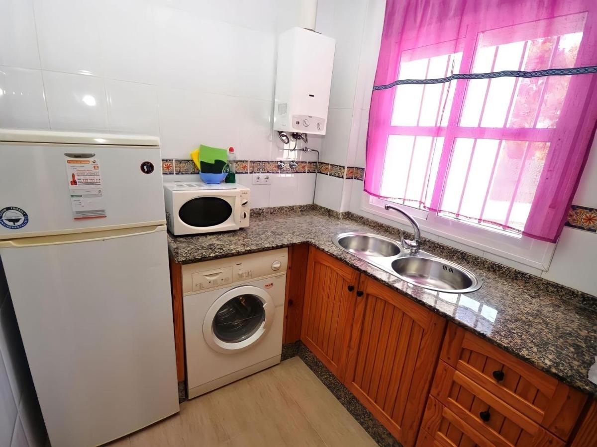 Apartamento Junto Al Mar Piscina Solo Familias Conil De La Frontera Exterior foto