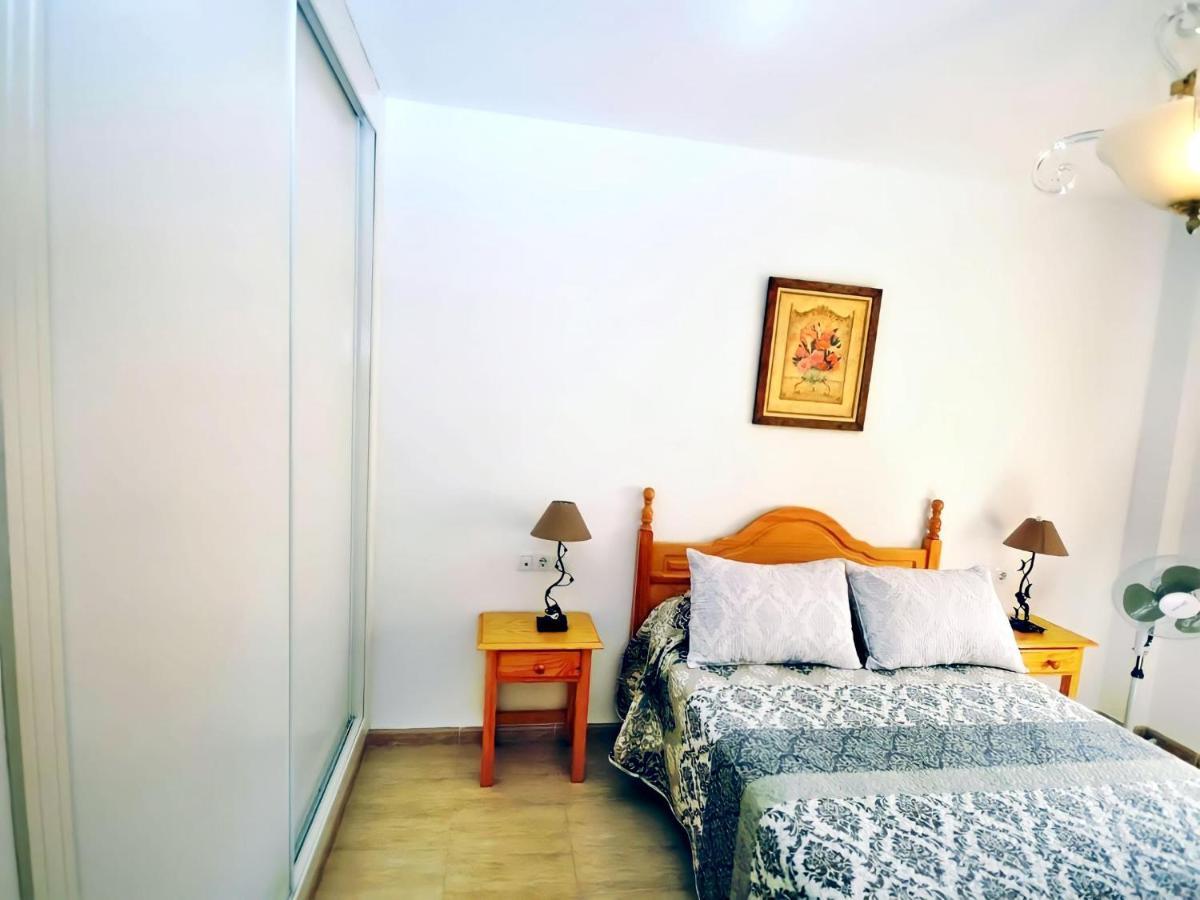 Apartamento Junto Al Mar Piscina Solo Familias Conil De La Frontera Exterior foto