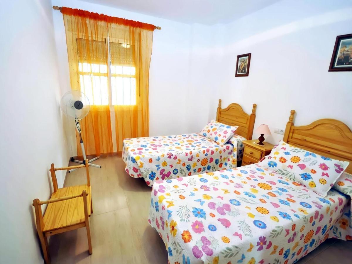 Apartamento Junto Al Mar Piscina Solo Familias Conil De La Frontera Exterior foto